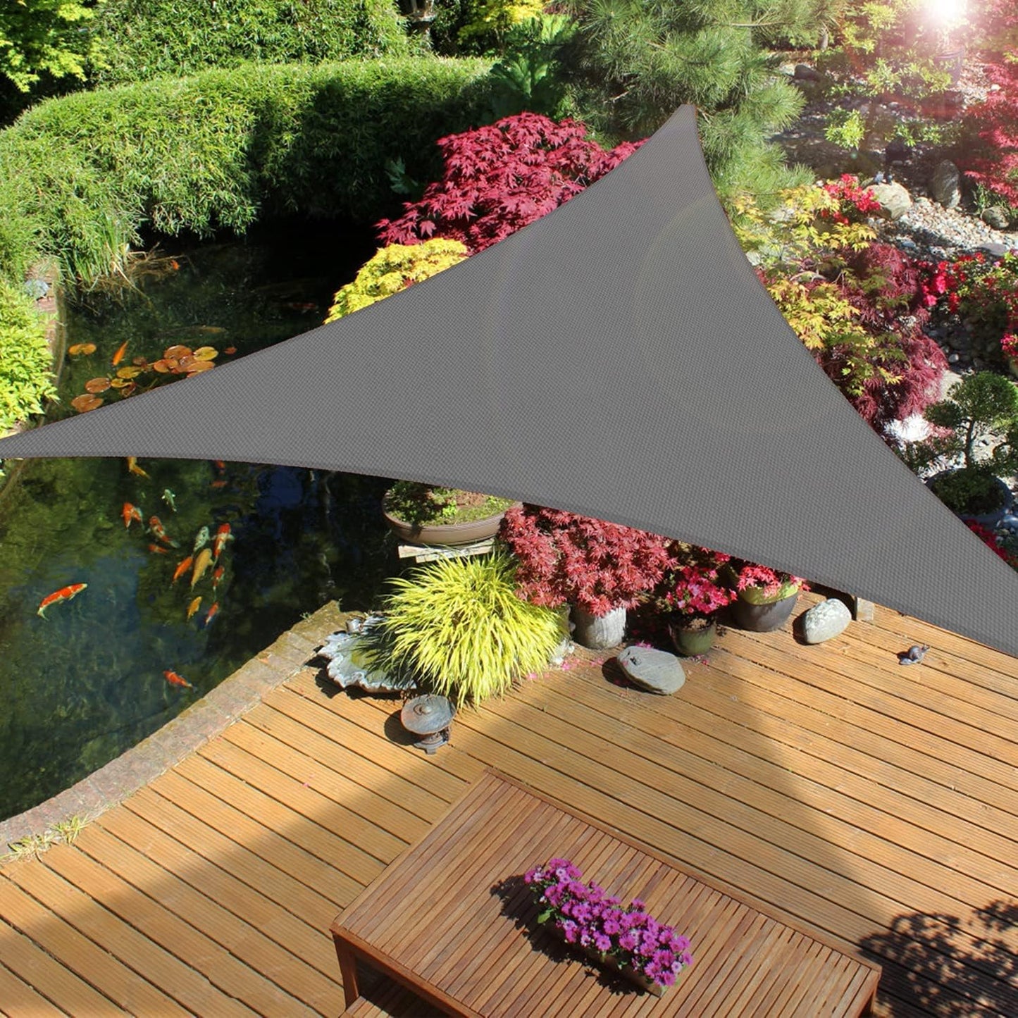 Voile d'ombrage triangulaire