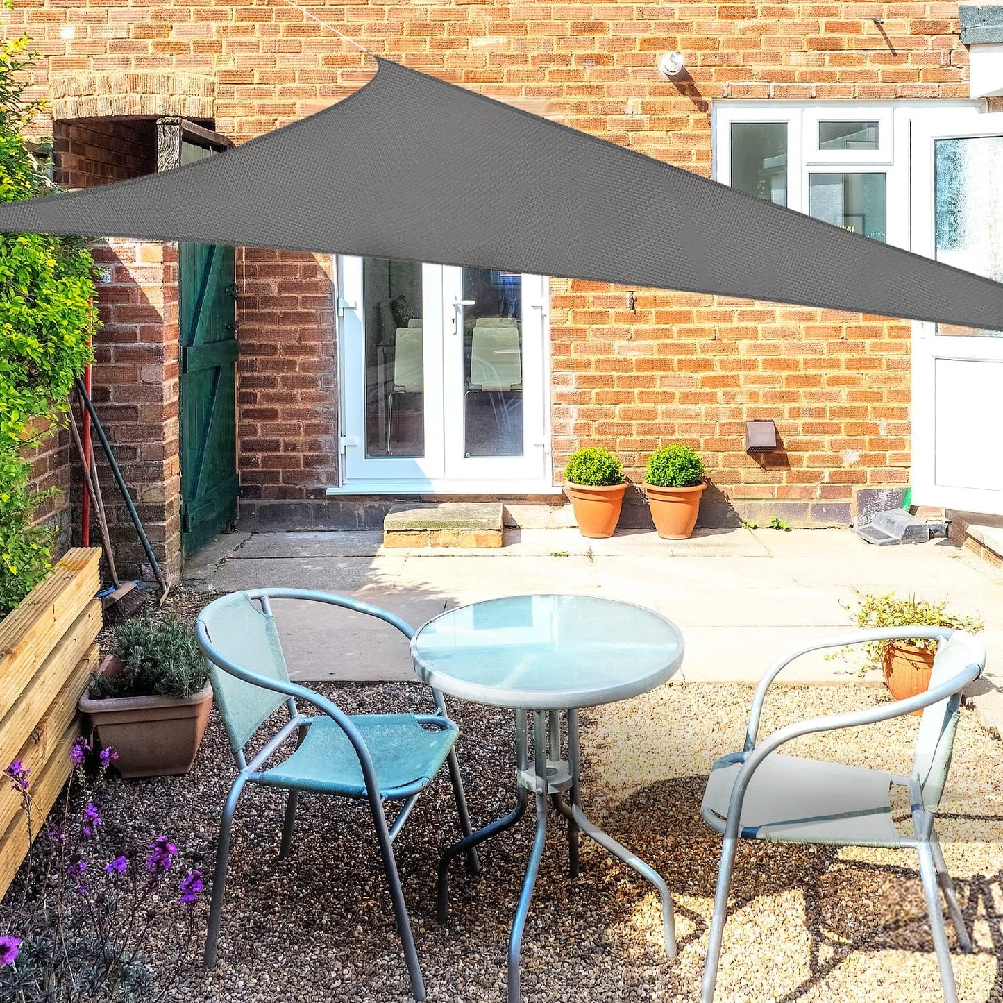 Voile d'ombrage triangulaire